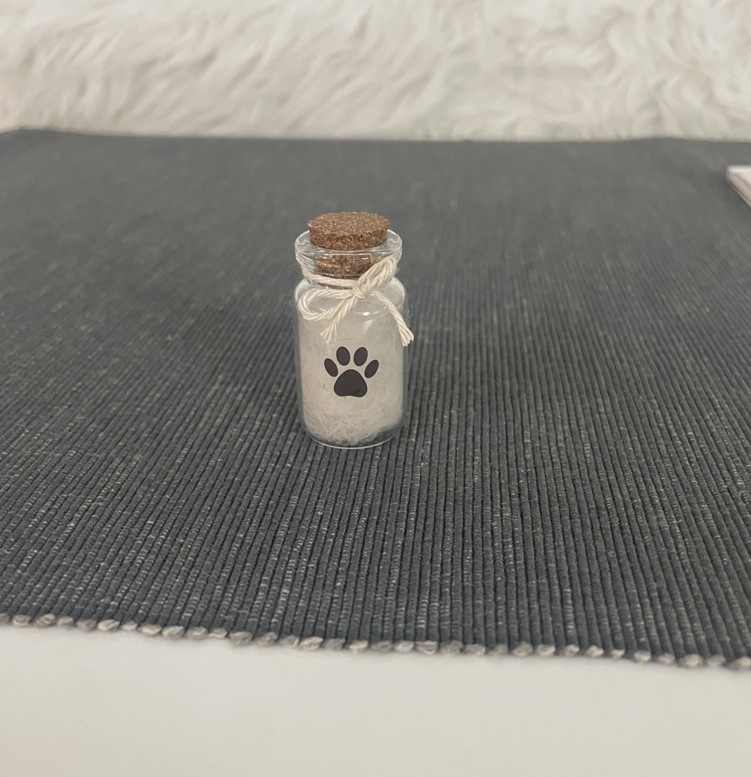 "Paw Print" Mini Pet Fur Keepsake Bottle - Image 3