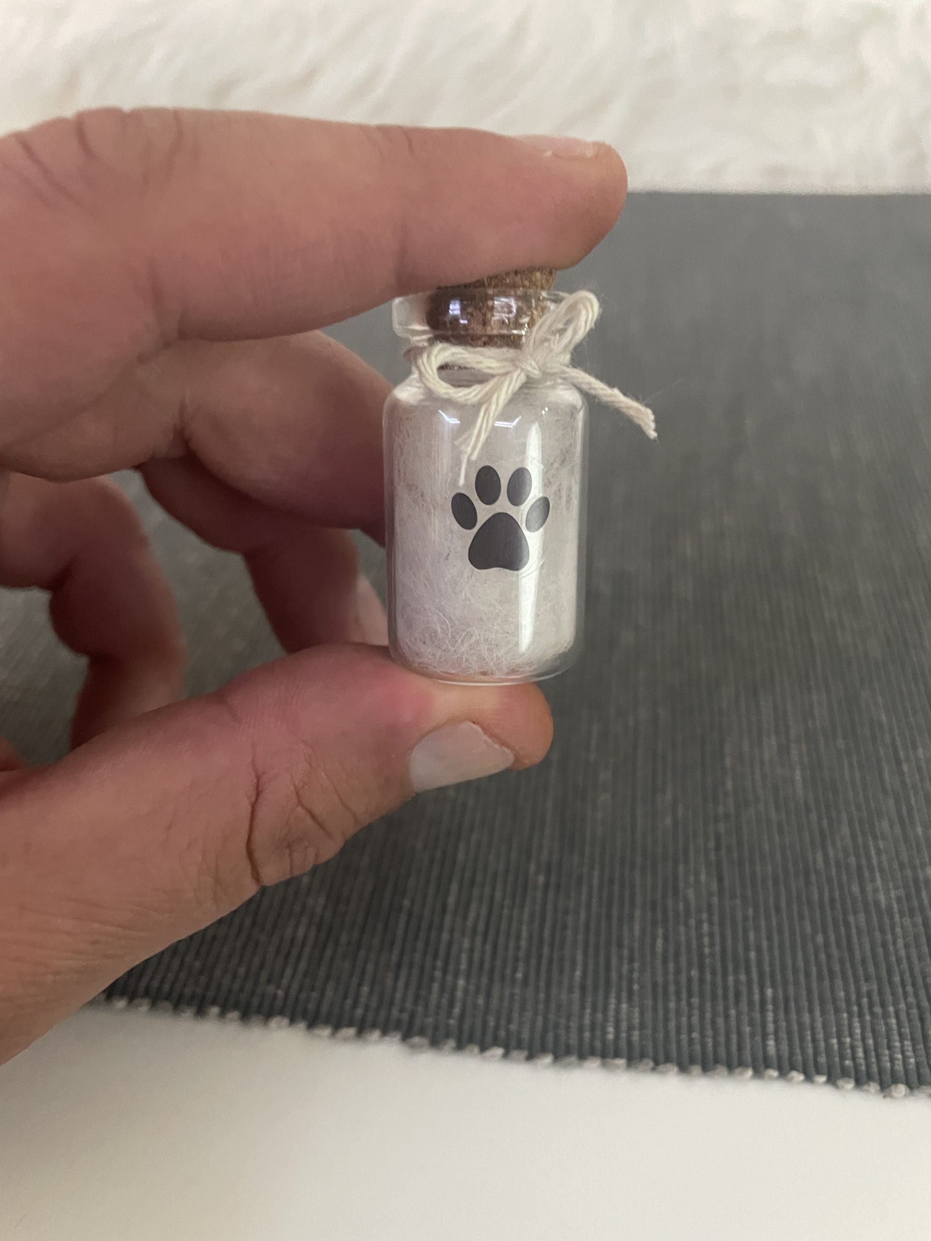 "Paw Print" Mini Pet Fur Keepsake Bottle - Image 2